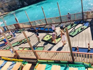 mini golf at popeye village